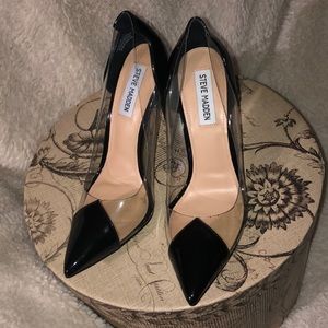 Steve Madden lucite clear/black heel 8